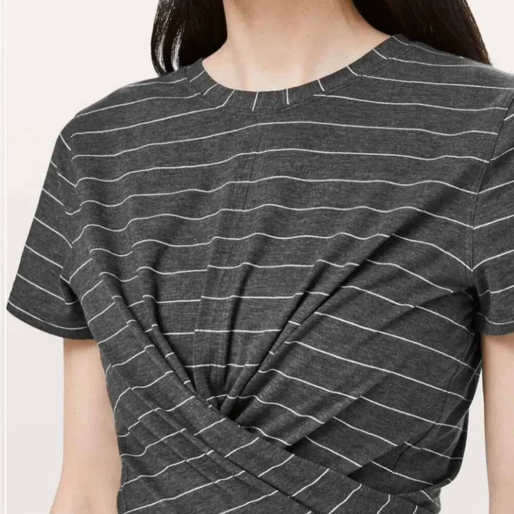 Lululemon Time To Restore Short Sleeve Stripe Heathered Gray Tee Sz 2